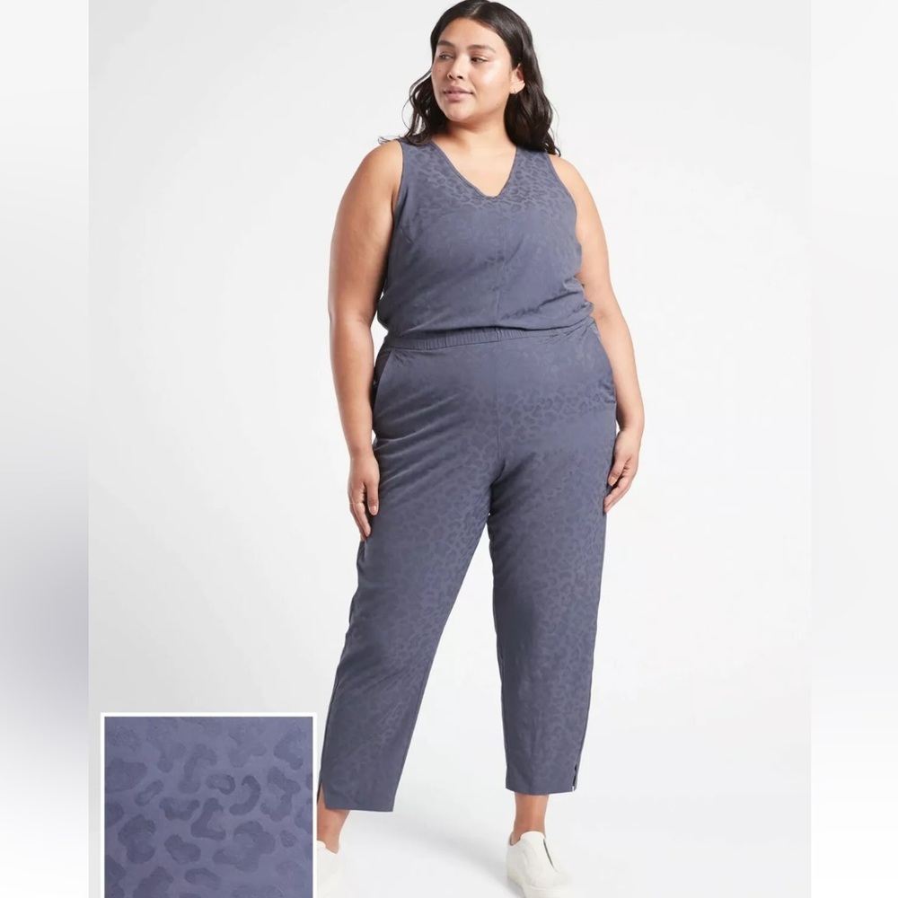 NWT Athleta Brooklyn Textured Jumpsuit